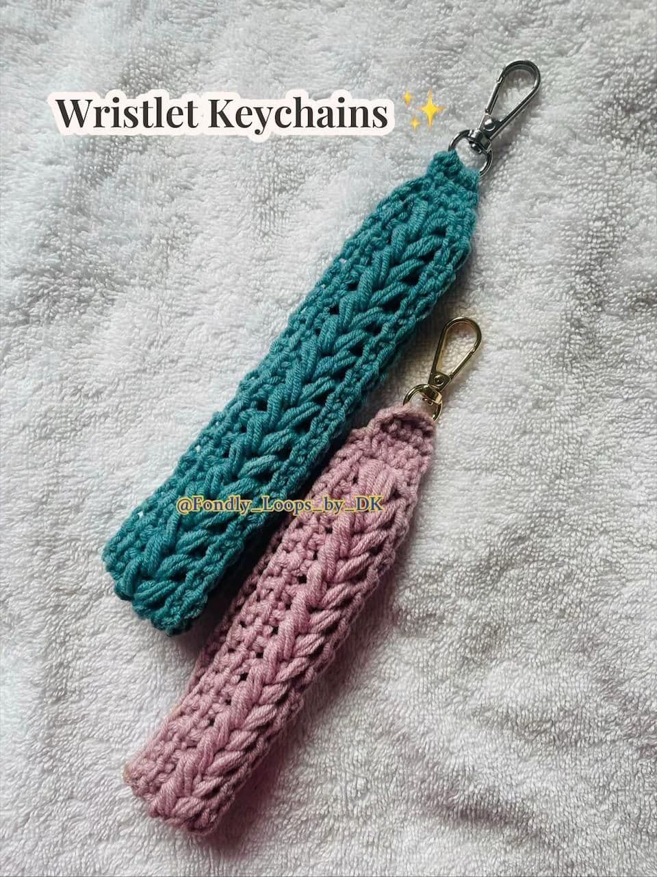 Wristlet Keychain ✨️