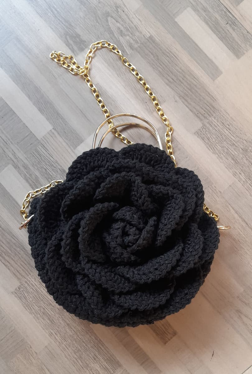 Crochet Rose Bag