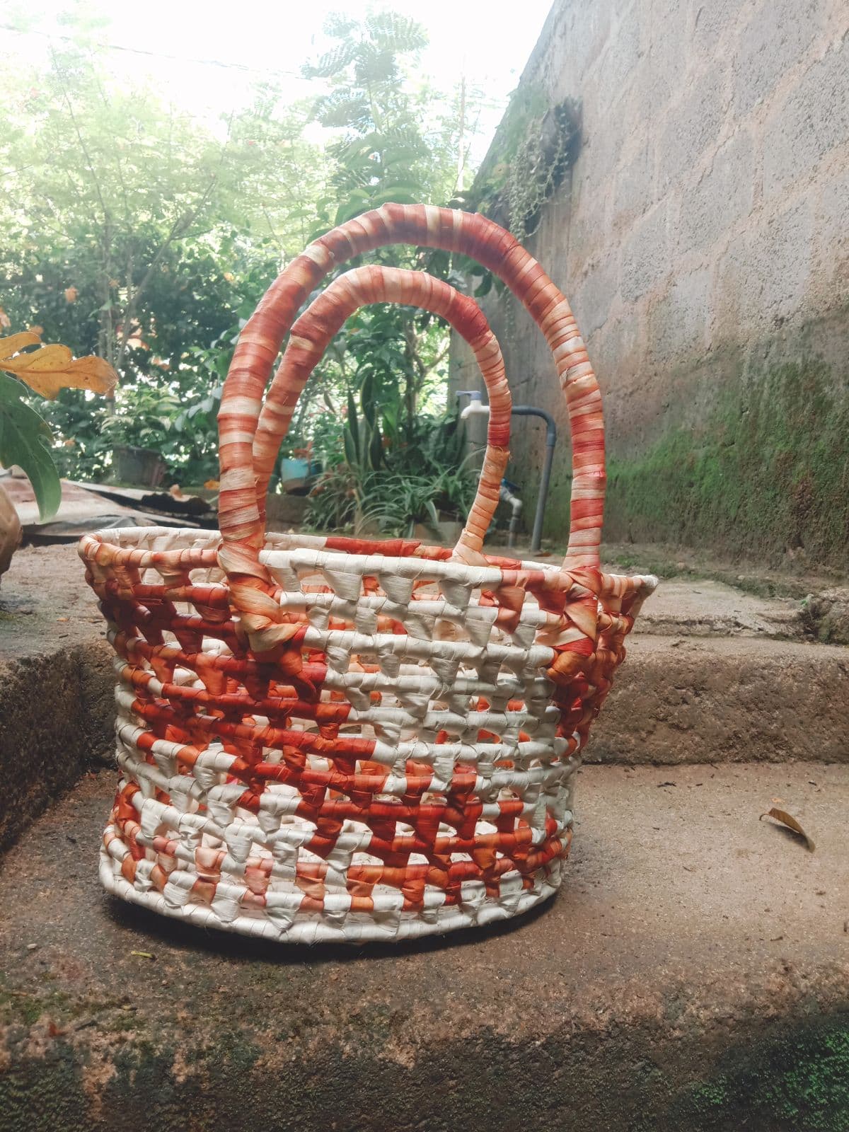 Handwoven Talipot Leaf Tote Bag (තල කොල)