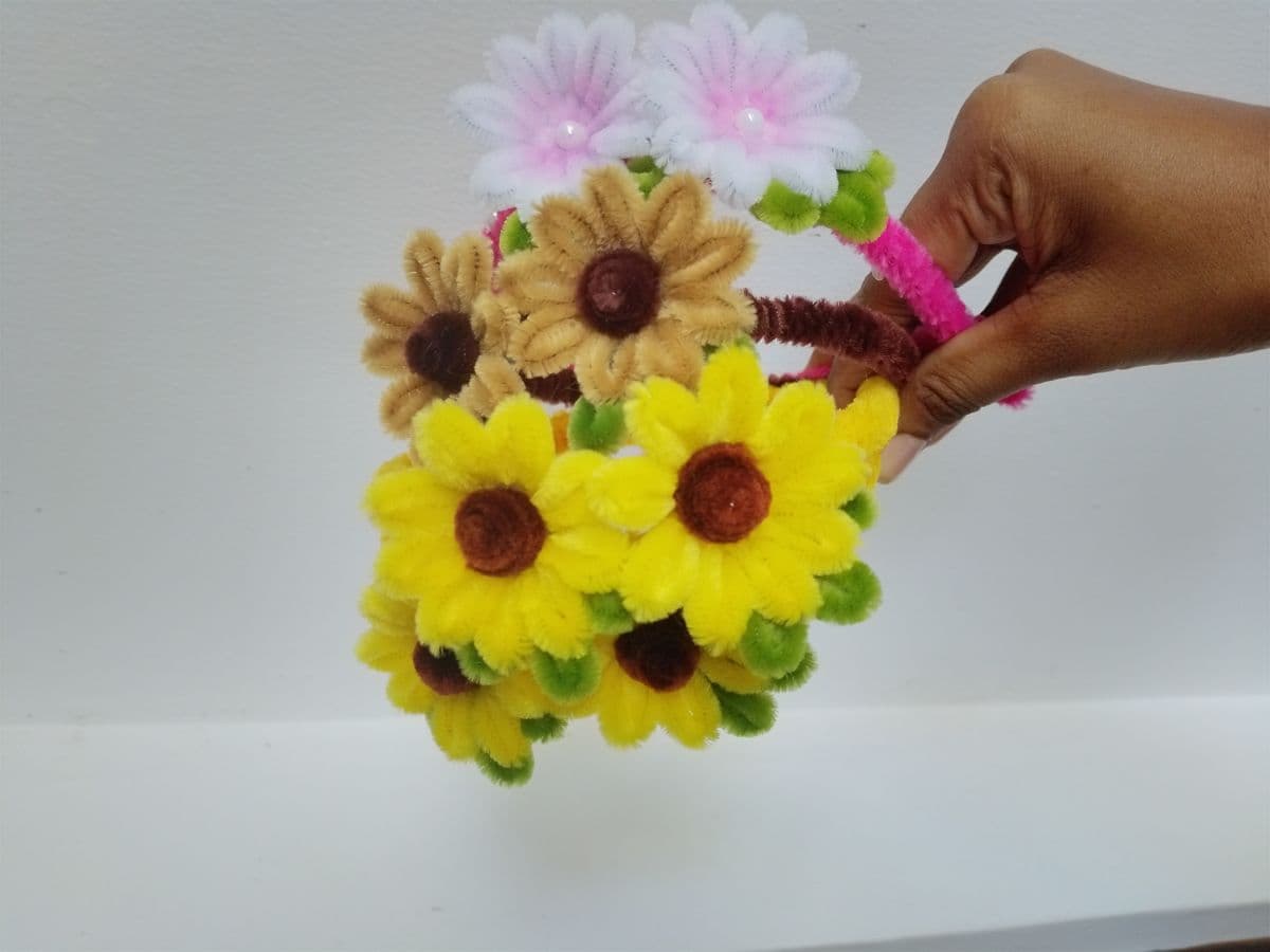 Pipe Cleaner Hair Bands