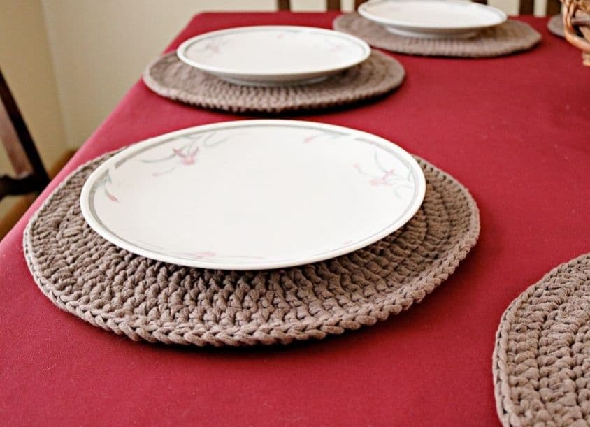 Crochet Round Table Mat