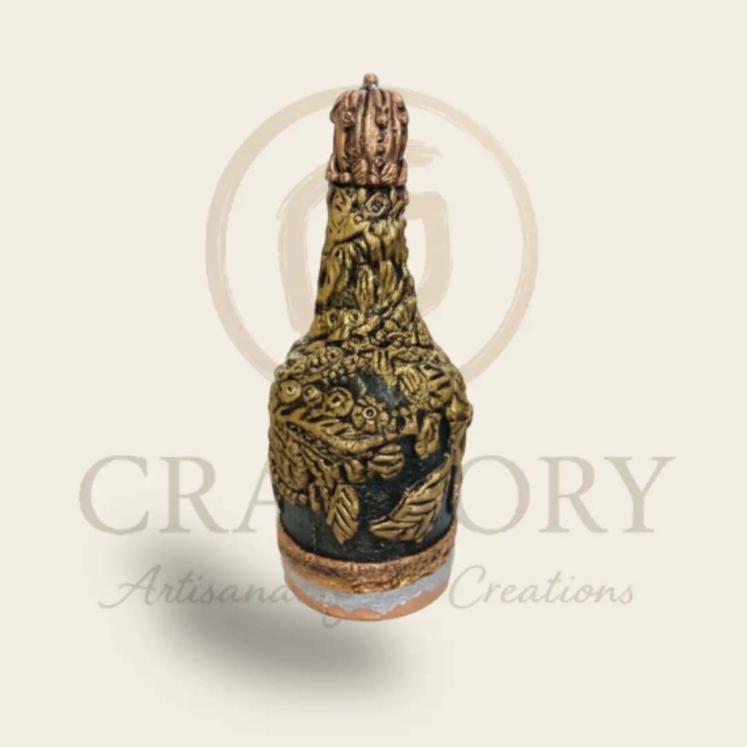 Handcrafted Decorative Whisky Bottle Art – Floral & Leaf Motif | Unique Upcycled Home Decor 2