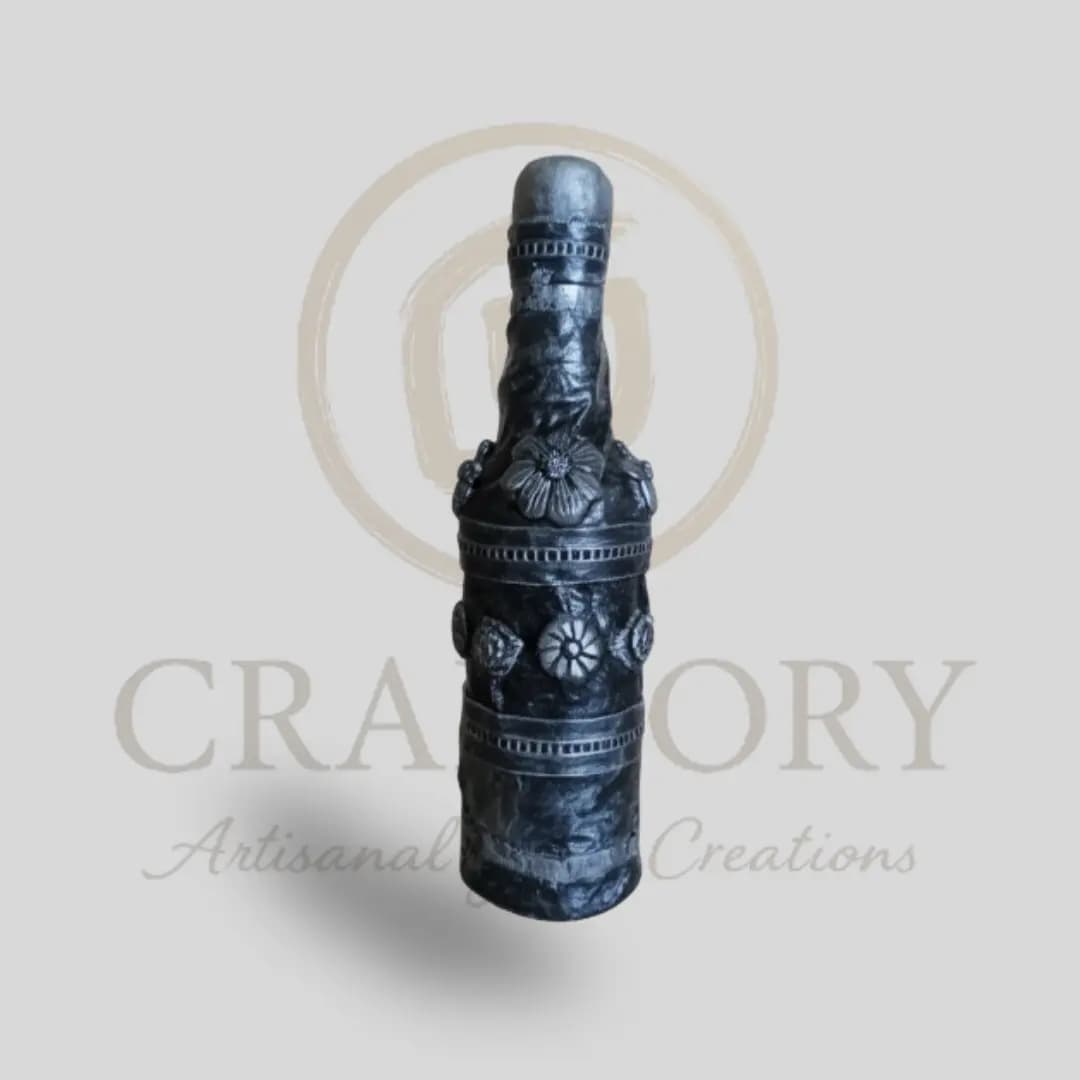 Handcrafted Decorative Whisky Bottle Art – Silver Floral Motif 2