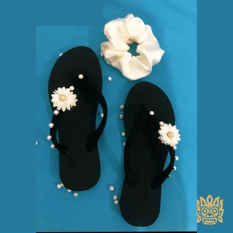 Handmade Beaded Flip-Flops with Scrunchie 2