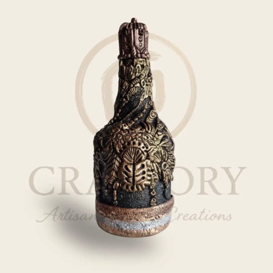 Handcrafted Decorative Whisky Bottle Art – Floral & Leaf Motif | Unique Upcycled Home Decor