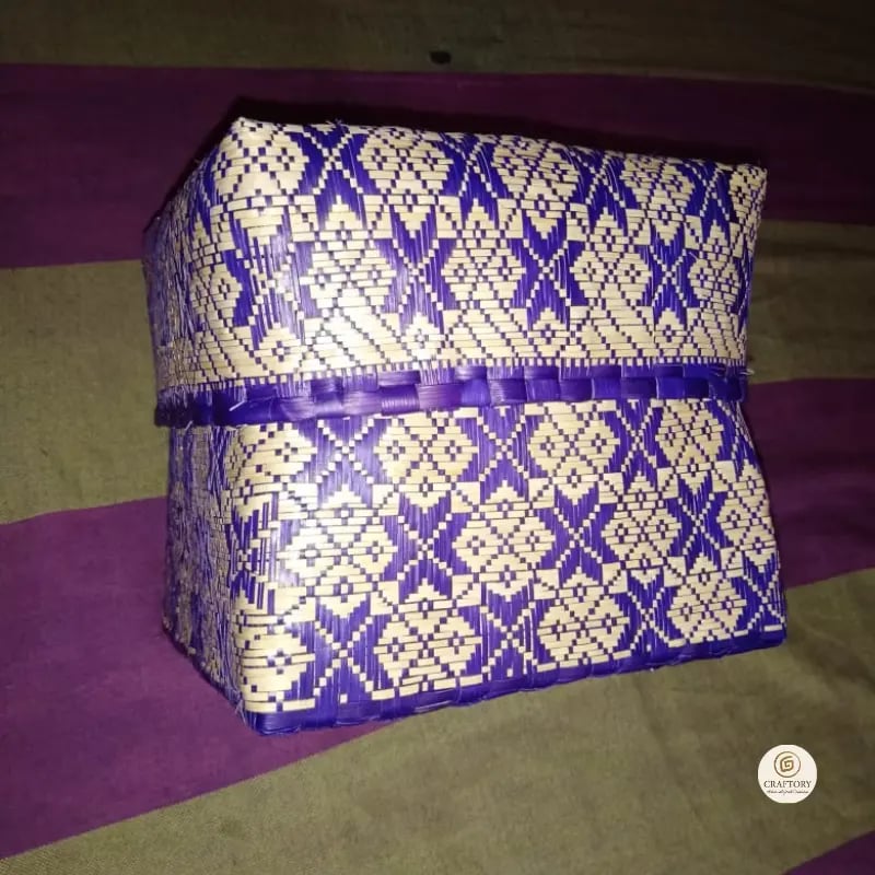 Handwoven Reed Box (Pan) – Traditional Sri Lankan Craft